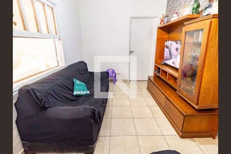 Sala de TV de casa para alugar com 6 quartos, 100m² em Brás, São Paulo