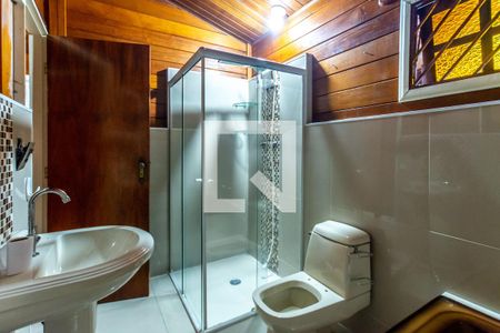 Casa à venda com 315m², 5 quartos e 5 vagasBanheiro da Suíte 4