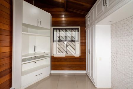 Suíte 1 de casa à venda com 5 quartos, 315m² em Vila Rosalia, Guarulhos