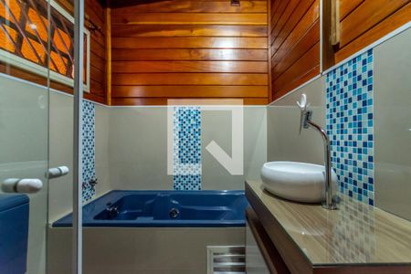Banheiro da Suíte 1 de casa à venda com 5 quartos, 315m² em Vila Rosalia, Guarulhos