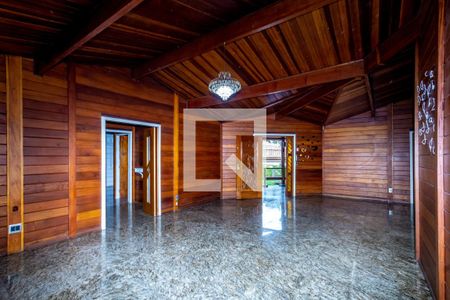 Sala de casa à venda com 5 quartos, 315m² em Vila Rosalia, Guarulhos