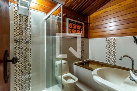 Casa à venda com 315m², 5 quartos e 5 vagasBanheiro da Suíte 4