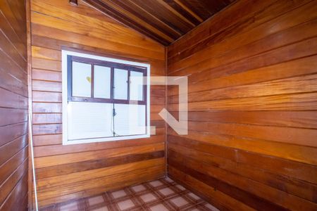 Casa à venda com 315m², 5 quartos e 5 vagasQuarto da área de serviço