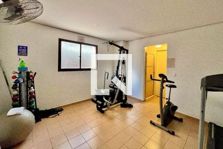 Apartamento para alugar com 80m², 2 quartos e 2 vagasÁrea comum - Academia