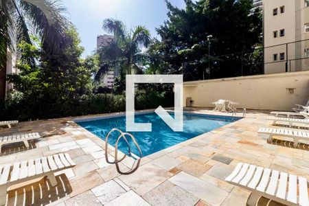 Apartamento para alugar com 80m², 2 quartos e 2 vagasÁrea comum - Piscina