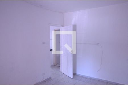 Quarto de casa para alugar com 1 quarto, 35m² em Quitaúna, Osasco