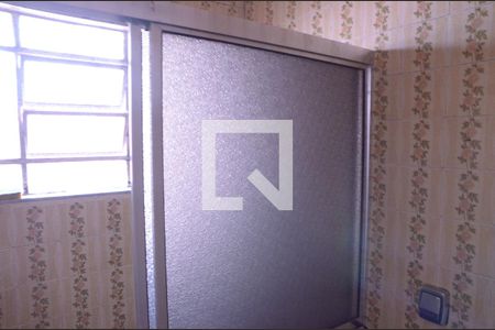 Banheiro de casa para alugar com 1 quarto, 35m² em Quitaúna, Osasco