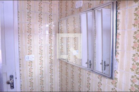 Banheiro de casa para alugar com 1 quarto, 35m² em Quitaúna, Osasco