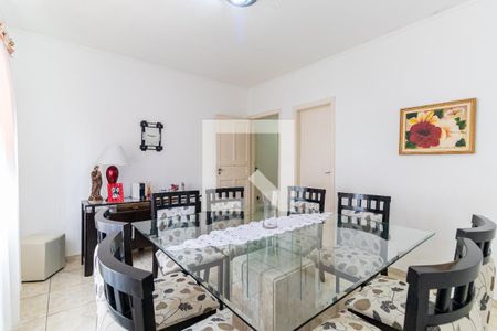 Casa à venda com 200m², 3 quartos e 3 vagas Casa à venda com 200m², 3 quartos e 3 vagasQuarto 3