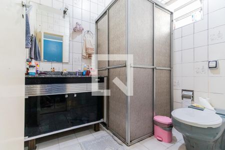 Casa à venda com 200m², 3 quartos e 3 vagas Casa à venda com 200m², 3 quartos e 3 vagasBanheiro da Suíte 2