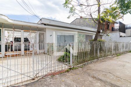 Casa à venda com 200m², 3 quartos e 3 vagas Casa à venda com 200m², 3 quartos e 3 vagasJardim