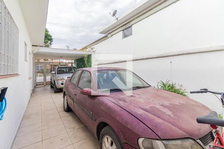 Casa à venda com 200m², 3 quartos e 3 vagas Casa à venda com 200m², 3 quartos e 3 vagasGaragem