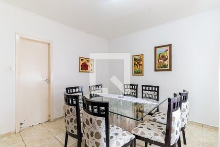 Casa à venda com 200m², 3 quartos e 3 vagas Casa à venda com 200m², 3 quartos e 3 vagasQuarto 3