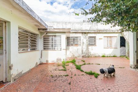 Casa à venda com 200m², 3 quartos e 3 vagas Casa à venda com 200m², 3 quartos e 3 vagasQuintal