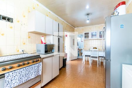 Casa à venda com 200m², 3 quartos e 3 vagas Casa à venda com 200m², 3 quartos e 3 vagasCozinha