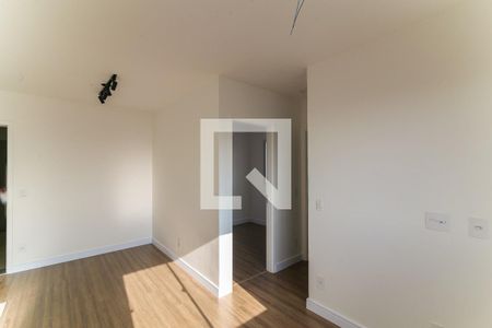 Sala de apartamento para alugar com 2 quartos, 42m² em Parque Arariba, São Paulo