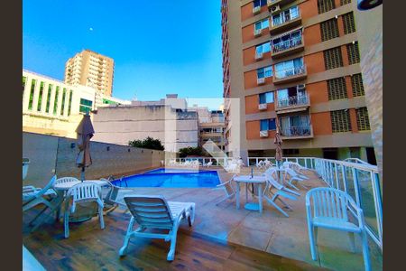 Apartamento para alugar com 70m², 2 quartos e 1 vaga Apartamento para alugar com 70m², 2 quartos e 1 vagaÁrea Comum - Playground
