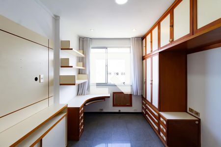 Quarto Suíte de apartamento para alugar com 2 quartos, 70m² em Leblon, Rio de Janeiro
