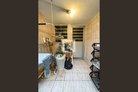 Casa à venda com 310m², 3 quartos e 2 vagasÁrea de Serviço