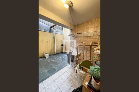 Casa à venda com 310m², 3 quartos e 2 vagasÁrea de Serviço