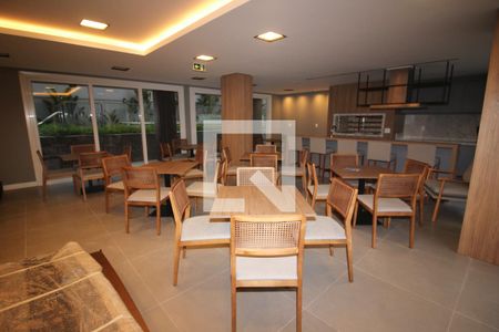 Apartamento à venda com 143m², 3 quartos e 2 vagasÁrea comum - Salão de festas