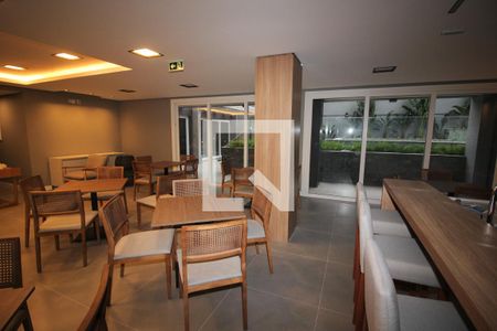 Apartamento à venda com 143m², 3 quartos e 2 vagasÁrea comum - Salão de festas