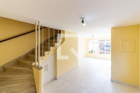 Sala de casa à venda com 3 quartos, 147m² em Jardim das Laranjeiras, São Paulo