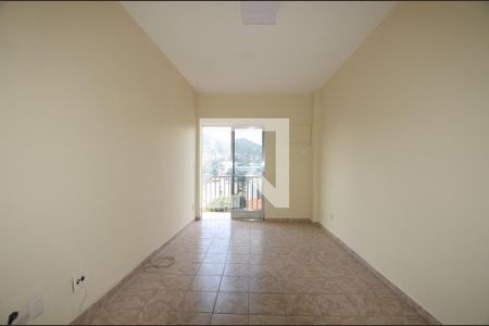 Sala de apartamento para alugar com 2 quartos, 55m² em Praça Seca, Rio de Janeiro
