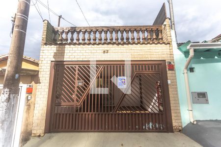 Casa à venda com 188m², 3 quartos e 2 vagasFachada