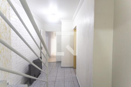 Casa à venda com 188m², 3 quartos e 2 vagasEscada
