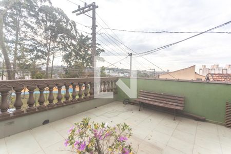 Casa à venda com 188m², 3 quartos e 2 vagasQuintal