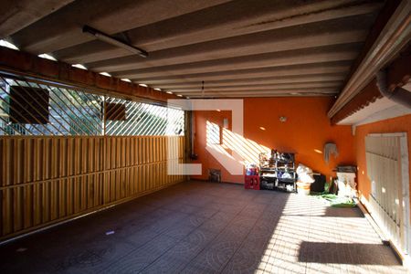 Casa à venda com 250m², 2 quartos e 2 vagasGaragem