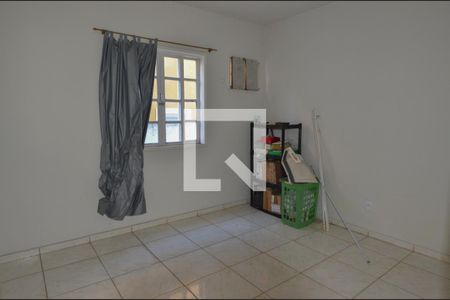 Casa de condomínio à venda com 160m², 3 quartos e 3 vagasQuarto 2