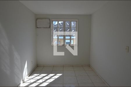 Casa de condomínio à venda com 160m², 3 quartos e 3 vagasQuarto 3