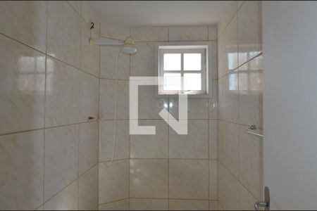 Casa de condomínio à venda com 160m², 3 quartos e 3 vagasBanheiro social