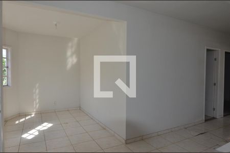 Sala de casa de condomínio à venda com 3 quartos, 160m² em Vargem Grande, Rio de Janeiro