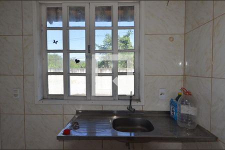 Casa de condomínio à venda com 160m², 3 quartos e 3 vagasBanheiro social