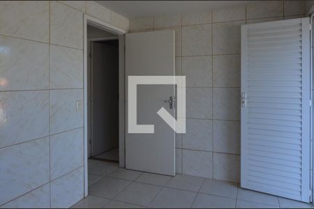 Casa de condomínio à venda com 160m², 3 quartos e 3 vagasBanheiro social