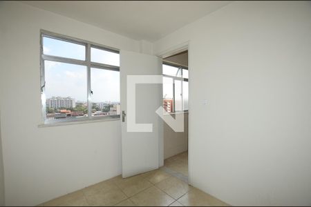 Apartamento para alugar com 80m², 2 quartos e 1 vagaQuarto  de Serviço