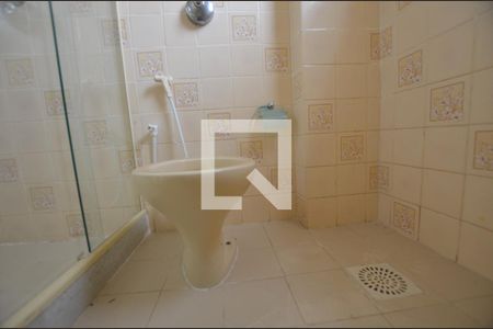Apartamento para alugar com 80m², 2 quartos e 1 vagaBanheiro Social