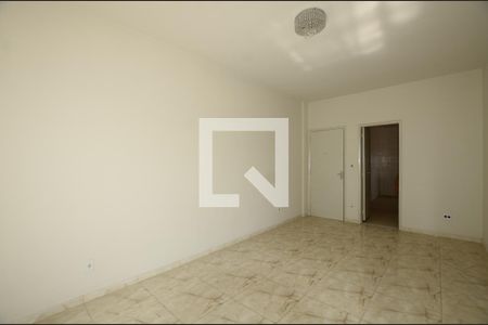 Apartamento para alugar com 80m², 2 quartos e 1 vagaSala
