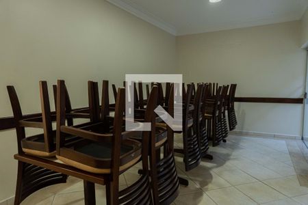 Apartamento à venda com 198m², 3 quartos e 1 vaga Apartamento à venda com 198m², 3 quartos e 1 vagaÁrea comum Salão de festa