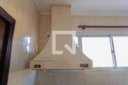 Cozinha  de apartamento à venda com 3 quartos, 198m² em Vila Santa Teresa, Santo André