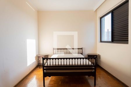 Apartamento à venda com 198m², 3 quartos e 1 vaga Apartamento à venda com 198m², 3 quartos e 1 vagaQuarto 3