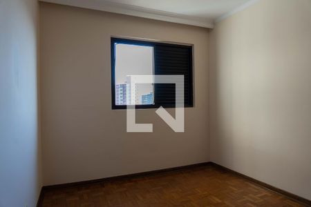 Apartamento à venda com 198m², 3 quartos e 1 vaga Apartamento à venda com 198m², 3 quartos e 1 vagaQuarto 2