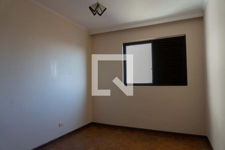 Apartamento à venda com 198m², 3 quartos e 1 vaga Apartamento à venda com 198m², 3 quartos e 1 vagaQuarto 2