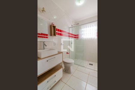 Casa à venda com 300m², 3 quartos e 5 vagasBanheiro