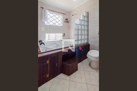 Casa à venda com 300m², 3 quartos e 5 vagasQuarto 1 - Suíte