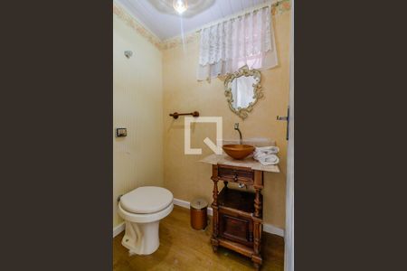 Casa à venda com 300m², 3 quartos e 5 vagasLavabo