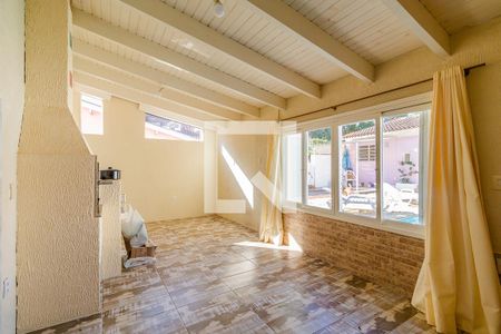 Sala de jantar de casa à venda com 3 quartos, 300m² em Espírito Santo, Porto Alegre